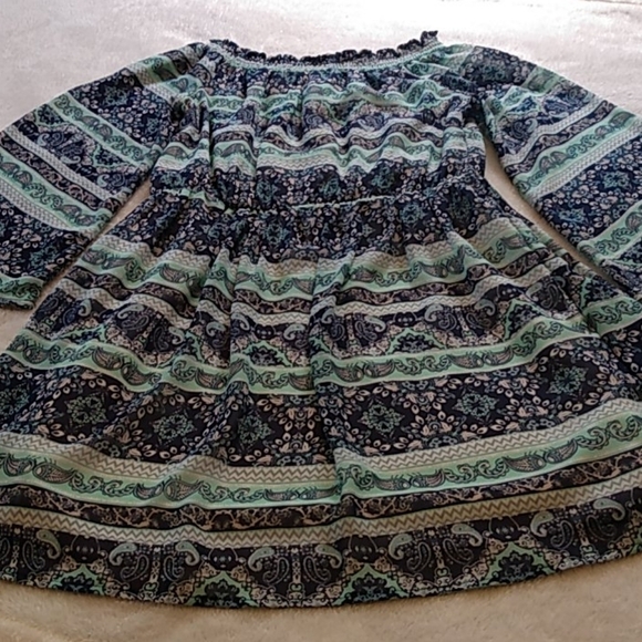 Francesca's Collection Alya Mint & Navy Paisley Off Shoulder Mini Dress - Picture 3 of 8